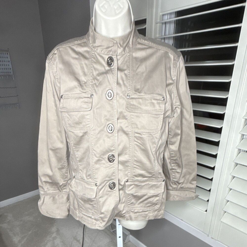 Chico's women beige tan button front jacket Mid-Length Pockets Sz 1 Med cotton